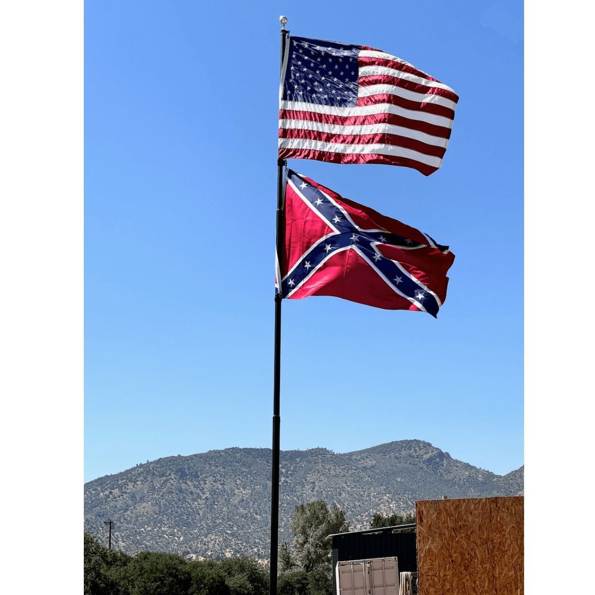 Ultimate Flags - Heavy Duty Confederate Flag